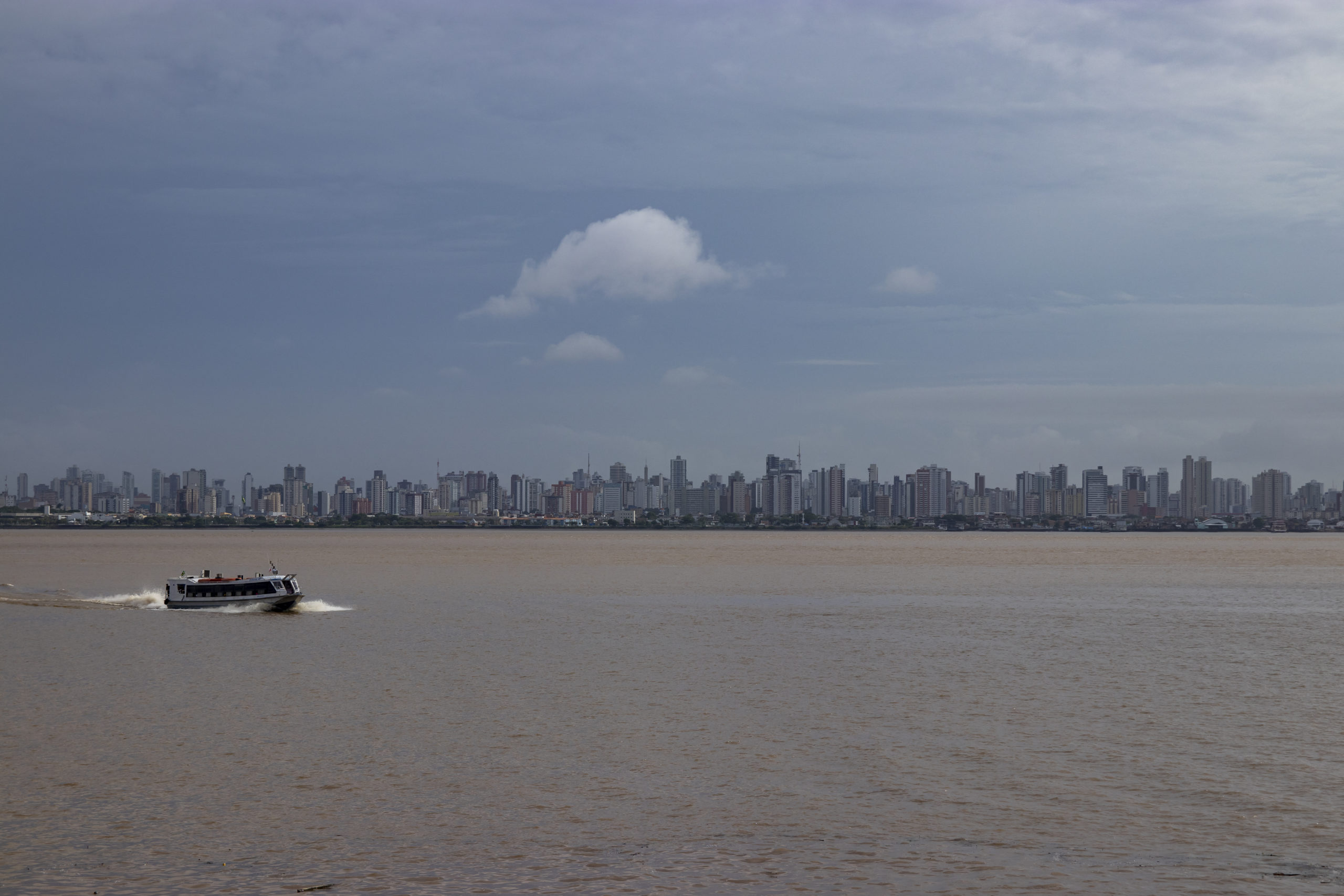 Belém, na Amazônia brasileira, recebe a COP30 em 1º de março de 2025. (Foto: Rafael Guadeluppe/NurPhoto via AFP)